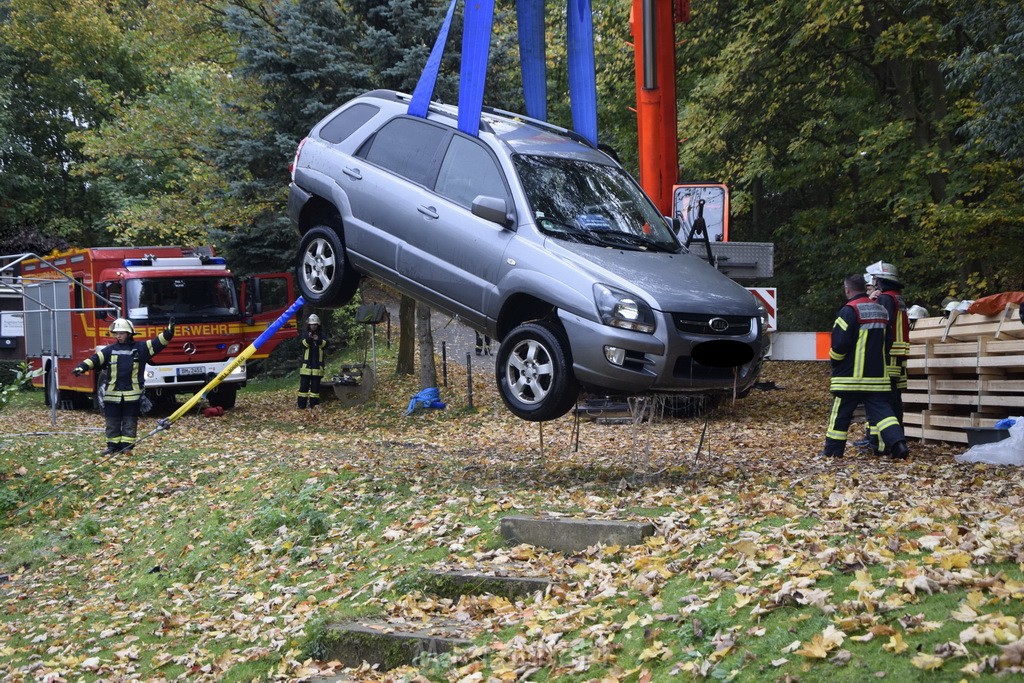 Einsatz BF Koeln PKW im See Koeln Esch P136.JPG - Miklos Laubert